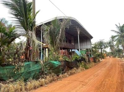 House and lot For Sale in Spueu, Chamkar Leu, Kampong Cham