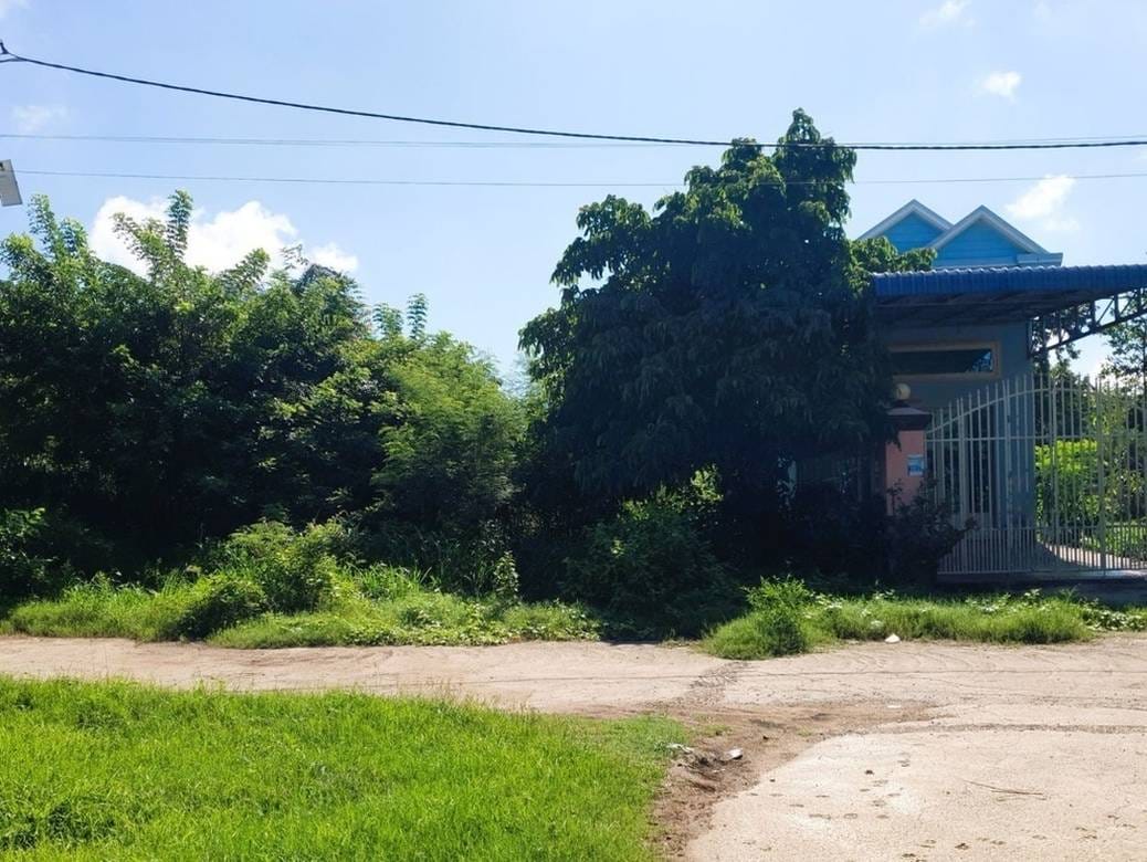 Sambuor Meas Pozemky Na prodej in Sambuor Meas