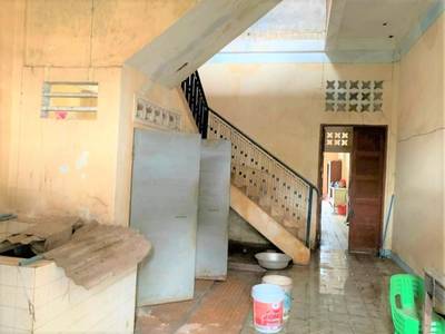 167 sqm Land Size Flat House Na prodej