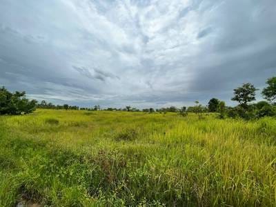 1,028,370 sqm Land Size Pozemky Na prodej