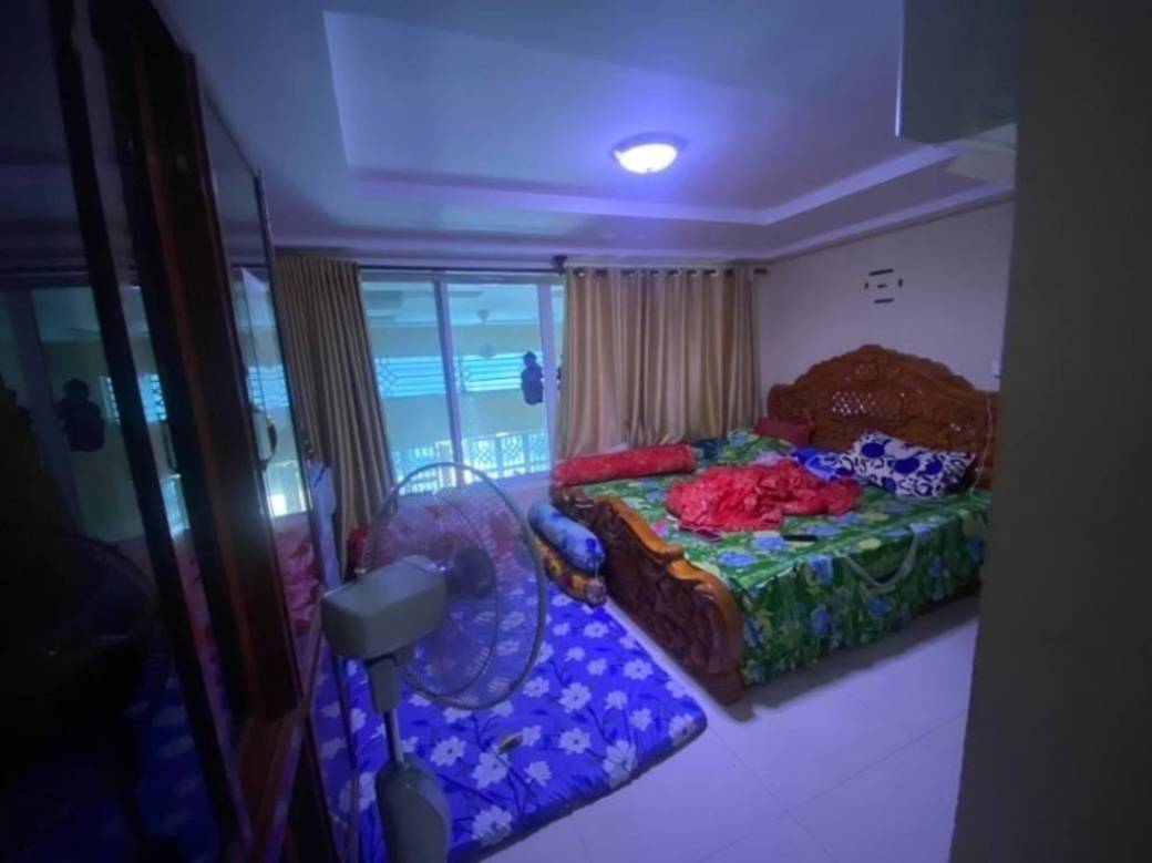 88.2 sqm Living Size Flat House Na prodej in Por Sen Chey