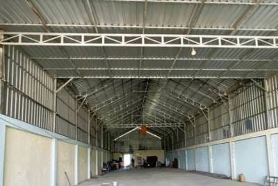 357 sqm Land Size Sklad Na prodej