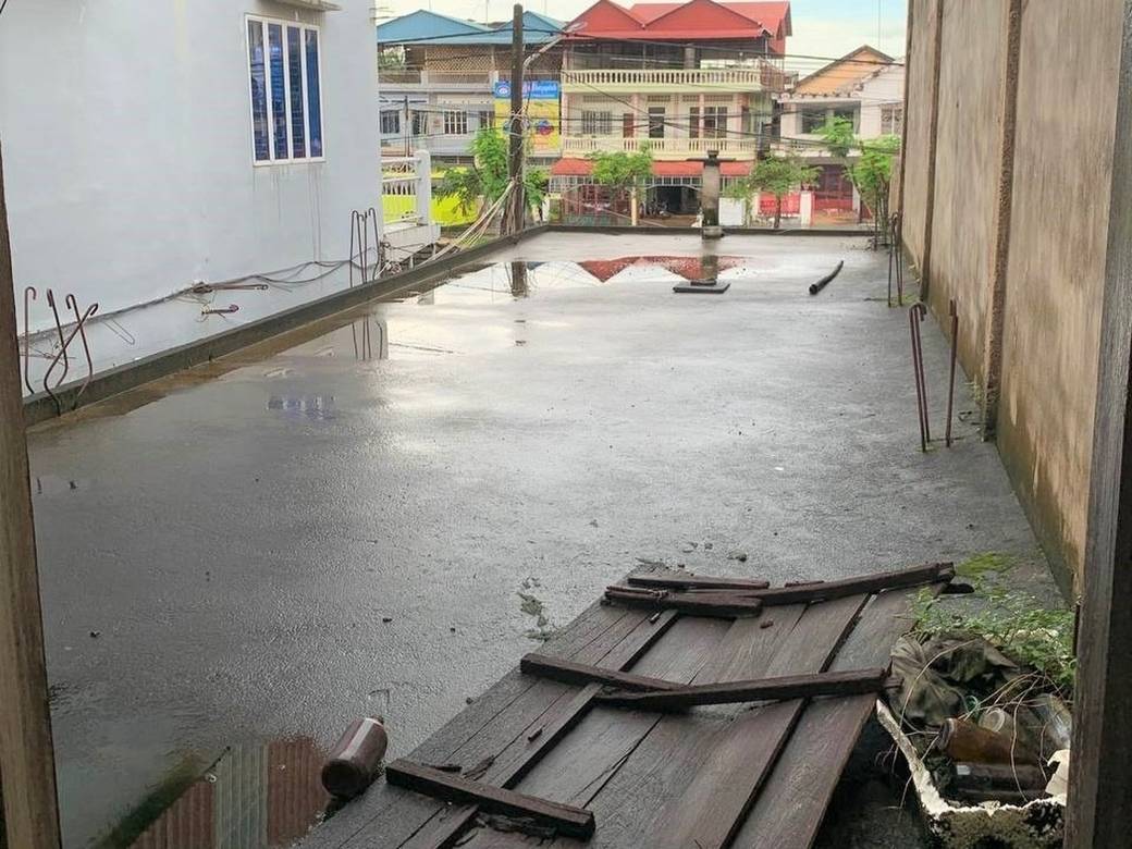 122.4 sqm Living Size Flat House Na prodej in Kampot