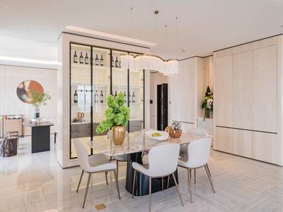 La Vista One | 44-33 sqm Living Size Penthouse Na prodej in Chroy Changvar