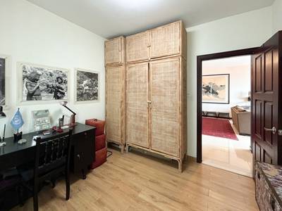 Condo Na prodej in Chamkarmon $220,000