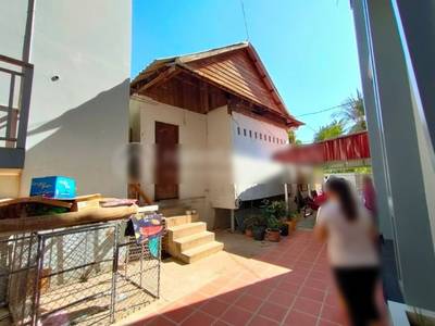 Siem Reap142平方米使用面积House and lot出售