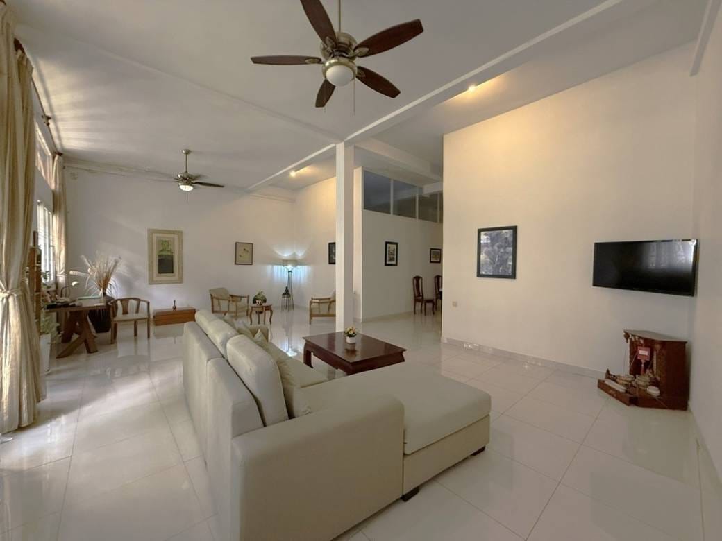 House and lot Na prodej in Daun Penh $210,000