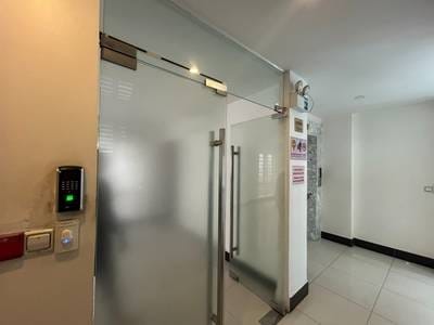 อาคารสำนักงาน สำหรับเช่า พื้นที่ใช้สอย 102 ตร.ม. ใน Toul Kork
