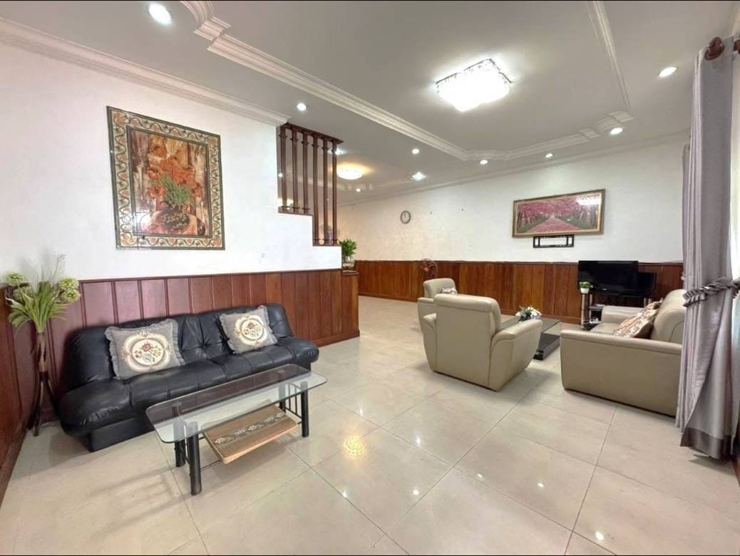 98 sqm Living Size Vila Na prodej in Chamkarmon