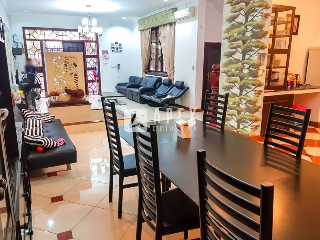 $1,000 Villa