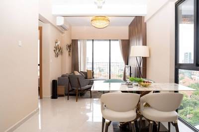 Royal Platinum Condominium | 已装修公寓出售