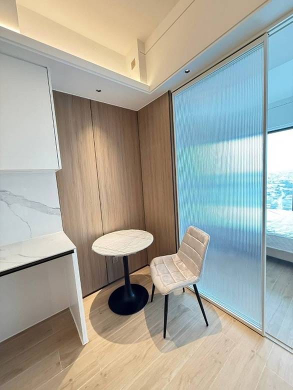 Vue Aston | $550 Condo