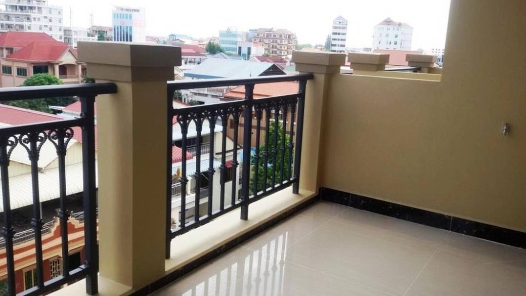 Chamkarmon5,000平方米使用面积建筑For Sale & Rent