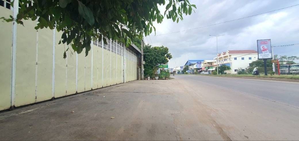 ឃ្លាំង For Sale & Rent ទំហំដី 1,489 ម៉ែត្រការ៉េ