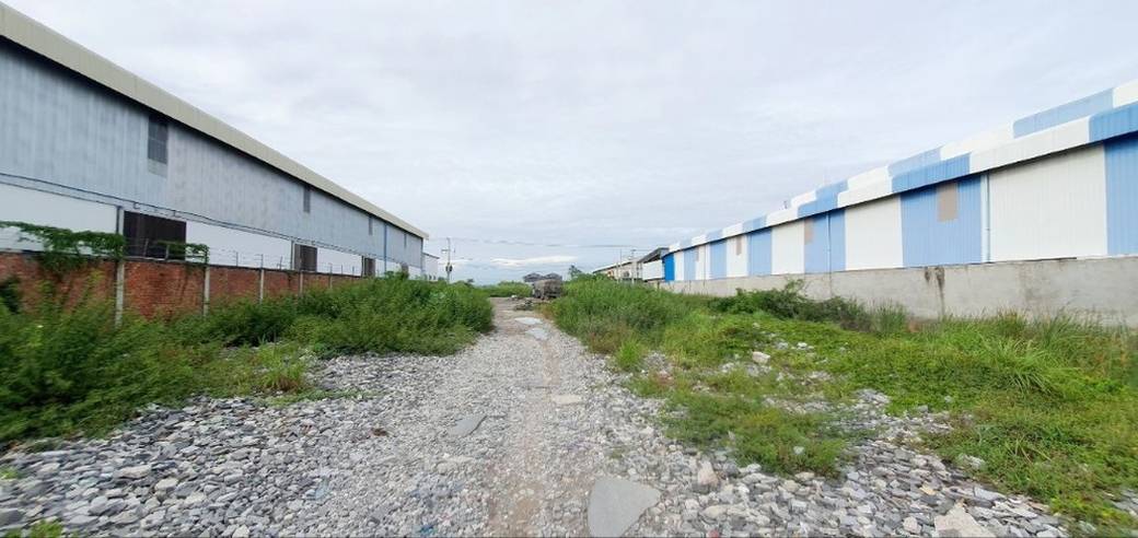 Lot Na sprzedaż o powierzchni działki 2,400 m²