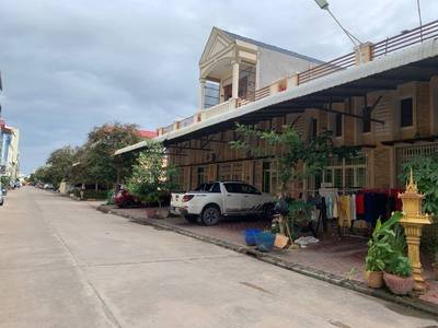 排屋出售，位于Trapeang Krasang县, 普森芷区, 金边