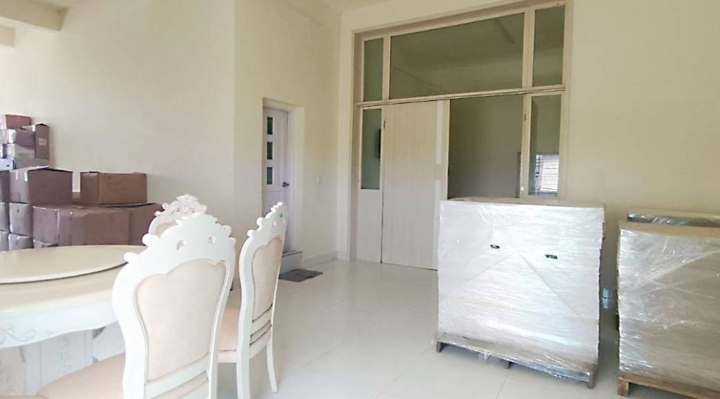 Willa Na sprzedaż o powierzchni mieszkalnej 1,090 m² w Prek Pnov