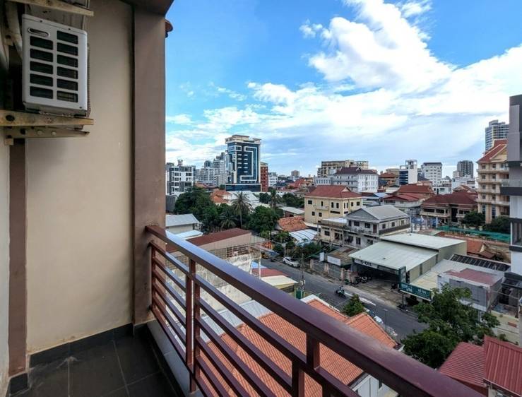 2 Bedrooms Apartment For Rent