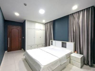 4 Bedrooms Apartmán K pronájmu
