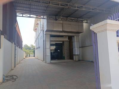 2,931 sqm Land Size House and lot Na prodej
