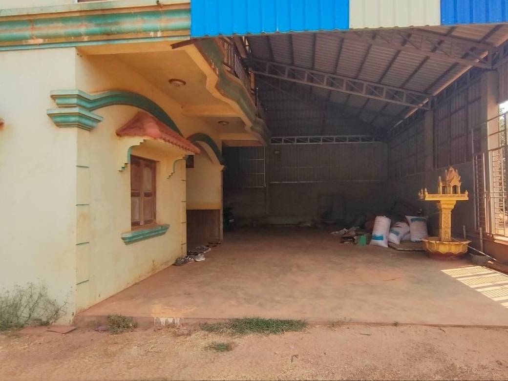 House and lot สำหรับขาย ขนาดที่ดิน 2,631 ตร.ม.