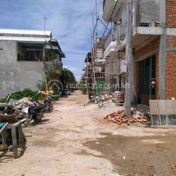 50 sqm Land Size Link House For Sale