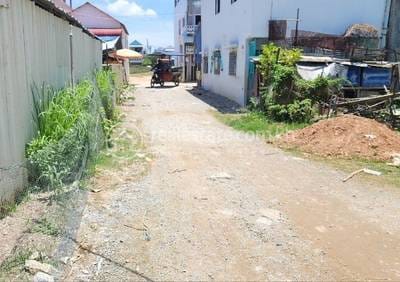88 sqm Living Size Link House For Sale in Sen Sok
