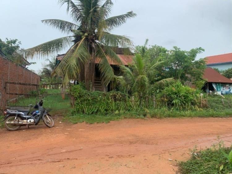 Дом Для Продажи in Dam Daek, Sout Nikom, Siem Reap