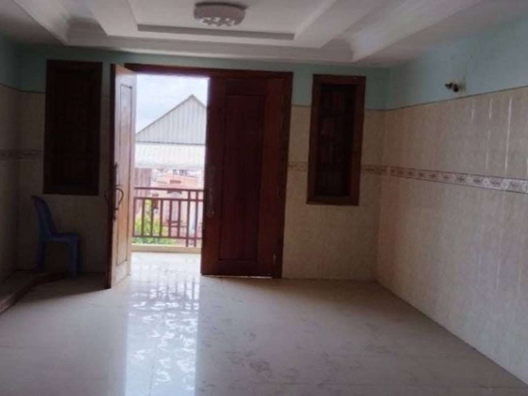 Chaom Chau 3 Flat House For Sale in Chaom Chau 3