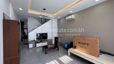DangkaoのHouse and lot売り物件 $110,000