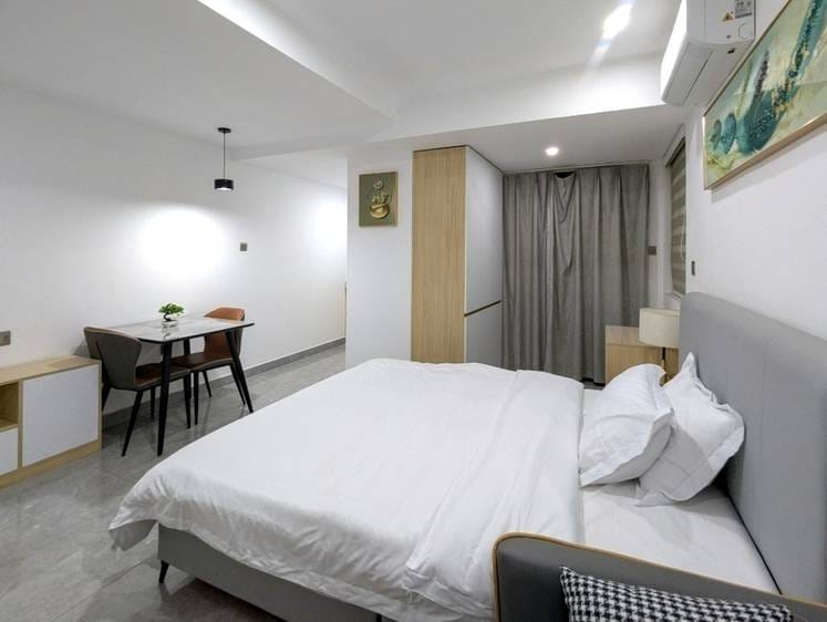 Real Hope Condo | Zařízeno Studio K pronájmu