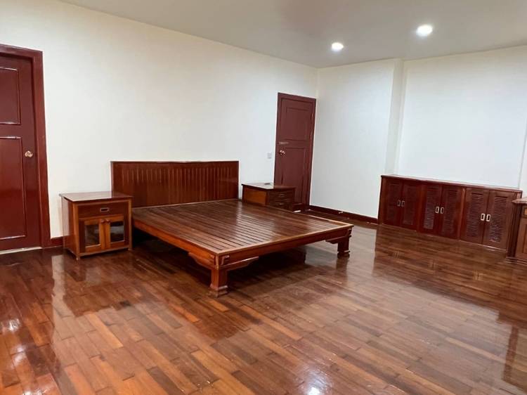Villa For Rent in Sangkat Bei, Sihanoukville