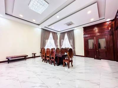 វីឡា គ្រឿងសង្ហារិម For Sale & Rent