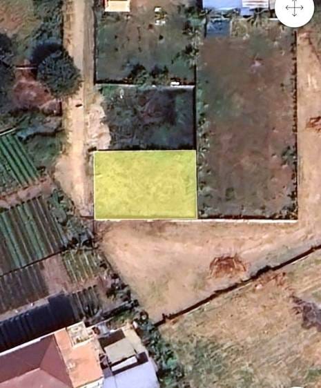 Lot À vendre de 600 m² de terrain