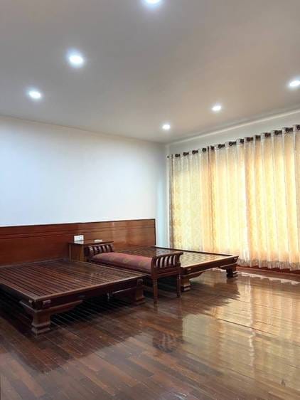 Vila K pronájmu in Sihanoukville $2,000