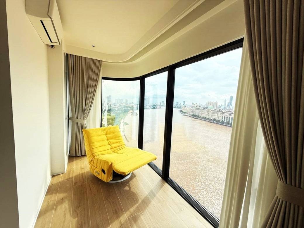 Vue Aston | $1,500 Condo