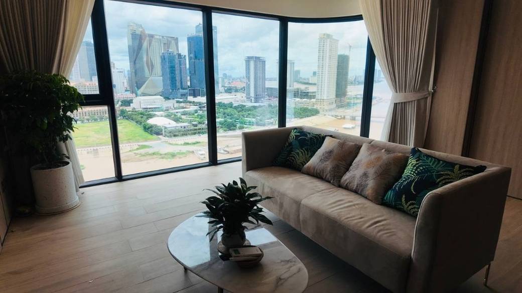 Vue Aston | Zařízeno Condo For Sale & Rent