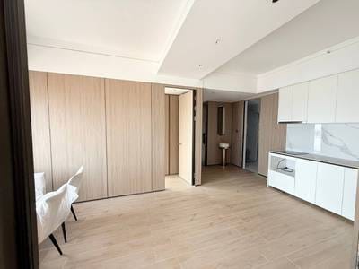 Vue Aston | 3 Bedrooms Condo Na prodej for $248,306