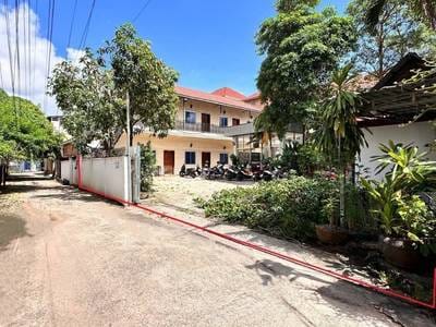 $550,000 Hotel