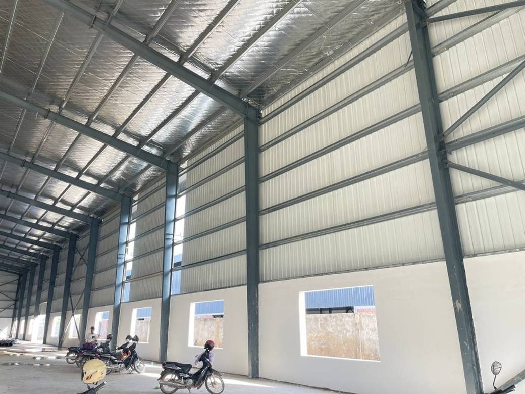 Entrepôt À louer de 3,200 m² habitables à Dangkao