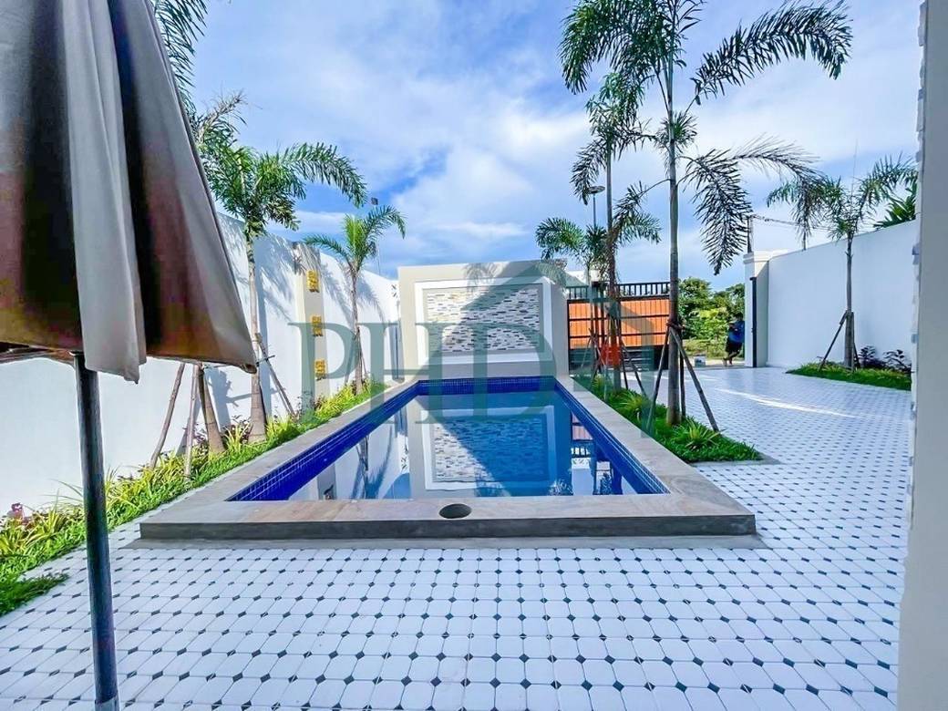 $135,000 Vila