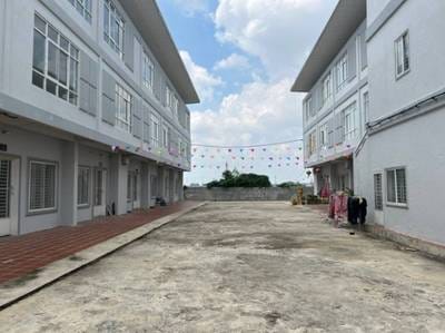 $61,000 Flat House