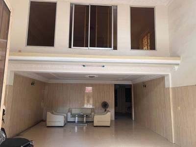 80 sqm Land Size House and lot K pronájmu
