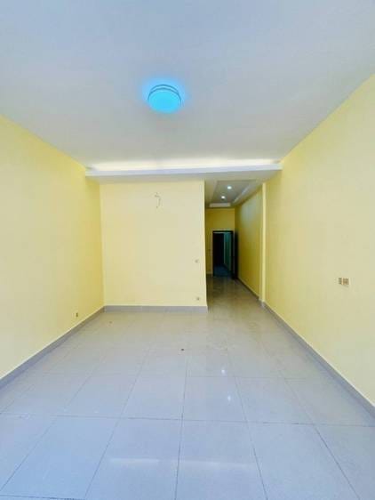 4卧室店屋For Sale & Rent，价格$230,000