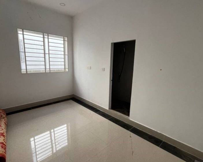 4 Bedrooms Flat House For Sale for $61,000