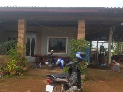 2,232 sqm Land Size House and lot Na prodej