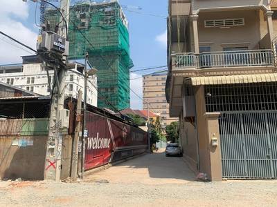 100 sqm Land Size House and lot Na prodej