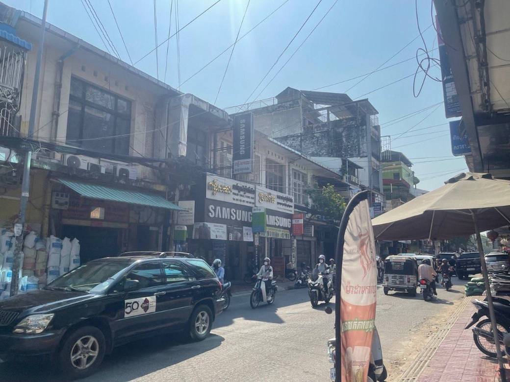 53 sqm Living Size Shophouse Na prodej in Daun Penh