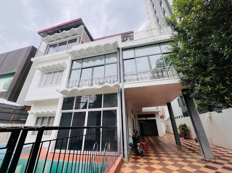 វីឡា សំរាប់ជួល នៅ BKK 1, Boeng Keng Kang, Phnom Penh