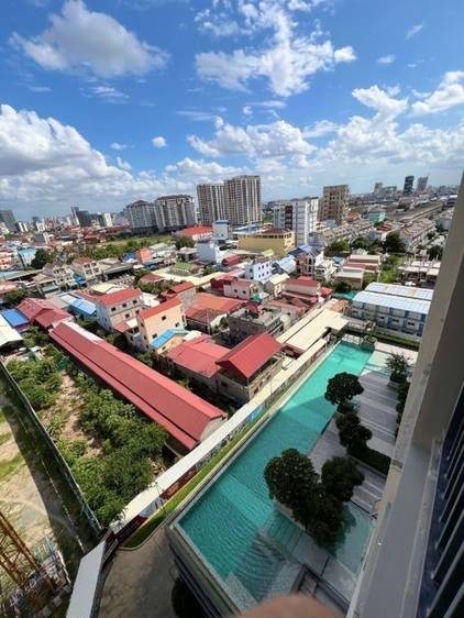 $600 Condo